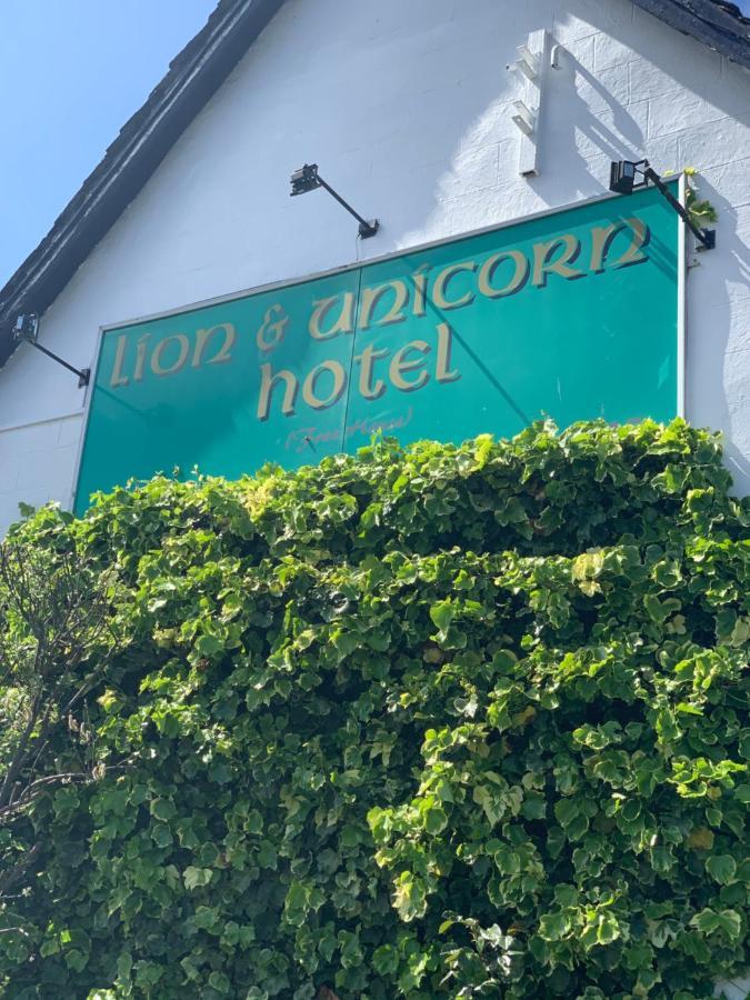 Lion And Unicorn Hotel Thornhill  エクステリア 写真